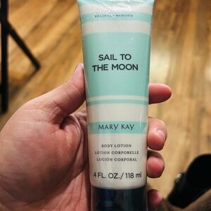 Mary Kay Sail to the Moon Body Lotion